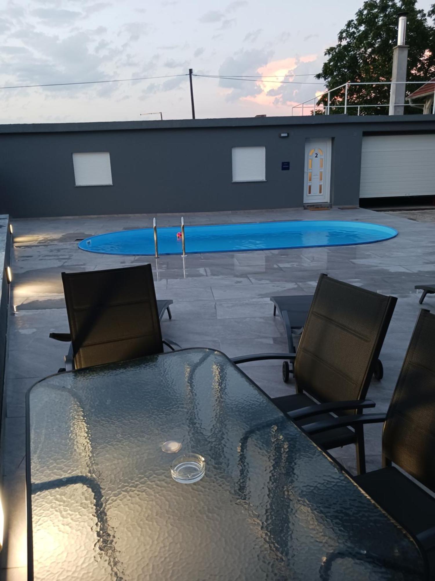Maja Lägenhet Velika Gorica Exteriör bild